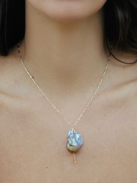 Baroque necklace