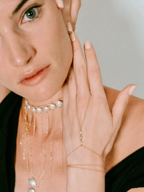 Serenity Hand Chain - Goldish