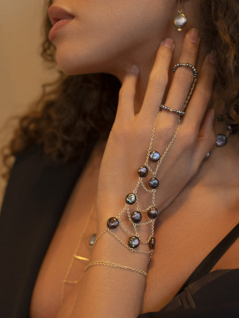 Tree of Life Pearl Hand Chain - Goldish