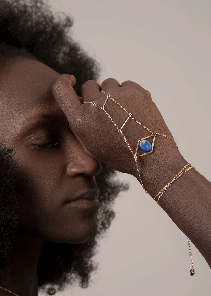 Gemstone Cupid's Eye Handchain - Goldish