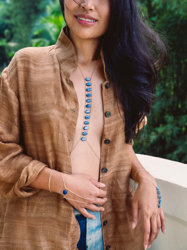 Cupid's Eye Gemstone Hand Chain - Goldish