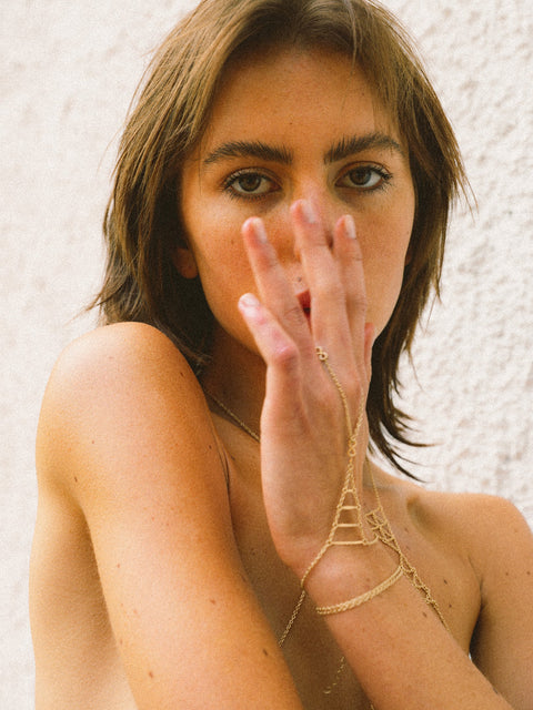 Vessel Hand Chain - Goldish