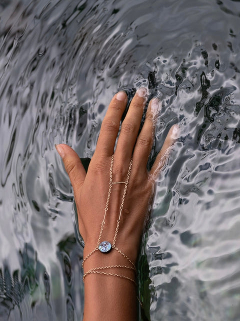 Center Point Abalone Hand Chain - Goldish